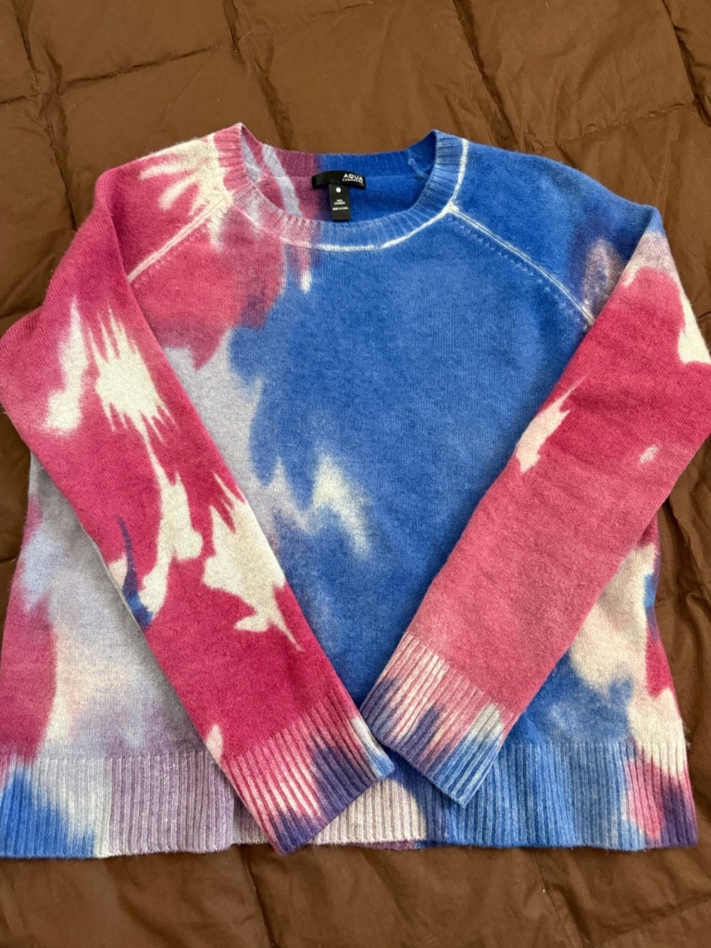 AQUA 100 % cashmere.  Tie-Dye Crewneck Sweater in Blue & Pink